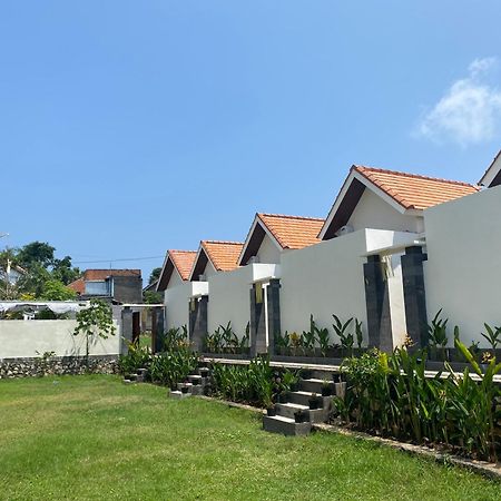 Kubu Asri Guest House Ungasan Exteriör bild